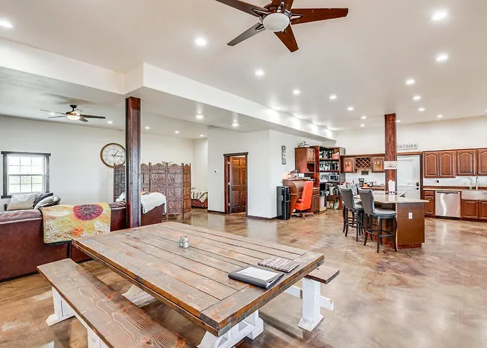 Holiday home Pet Friendly 'daydreamers Guest Ranch' On 60 Acres *