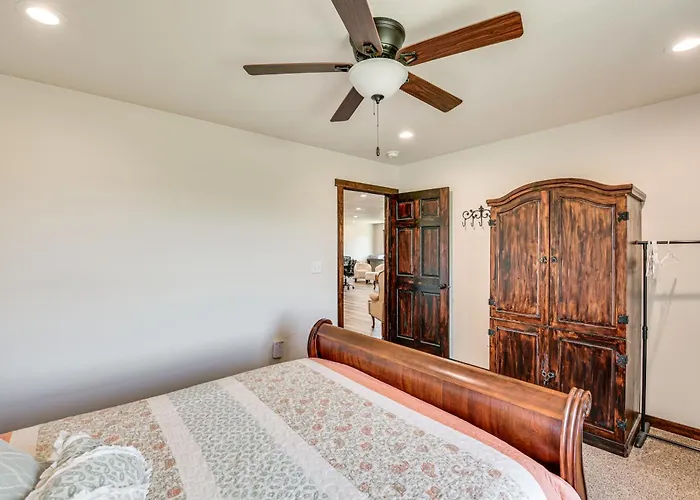 Holiday home Pet Friendly 'daydreamers Guest Ranch' On 60 Acres Lingle