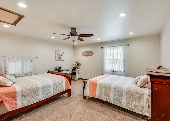 Holiday home Pet Friendly 'daydreamers Guest Ranch' On 60 Acres